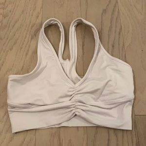 ALO YOGA WHITE TOP SPORTSBRA